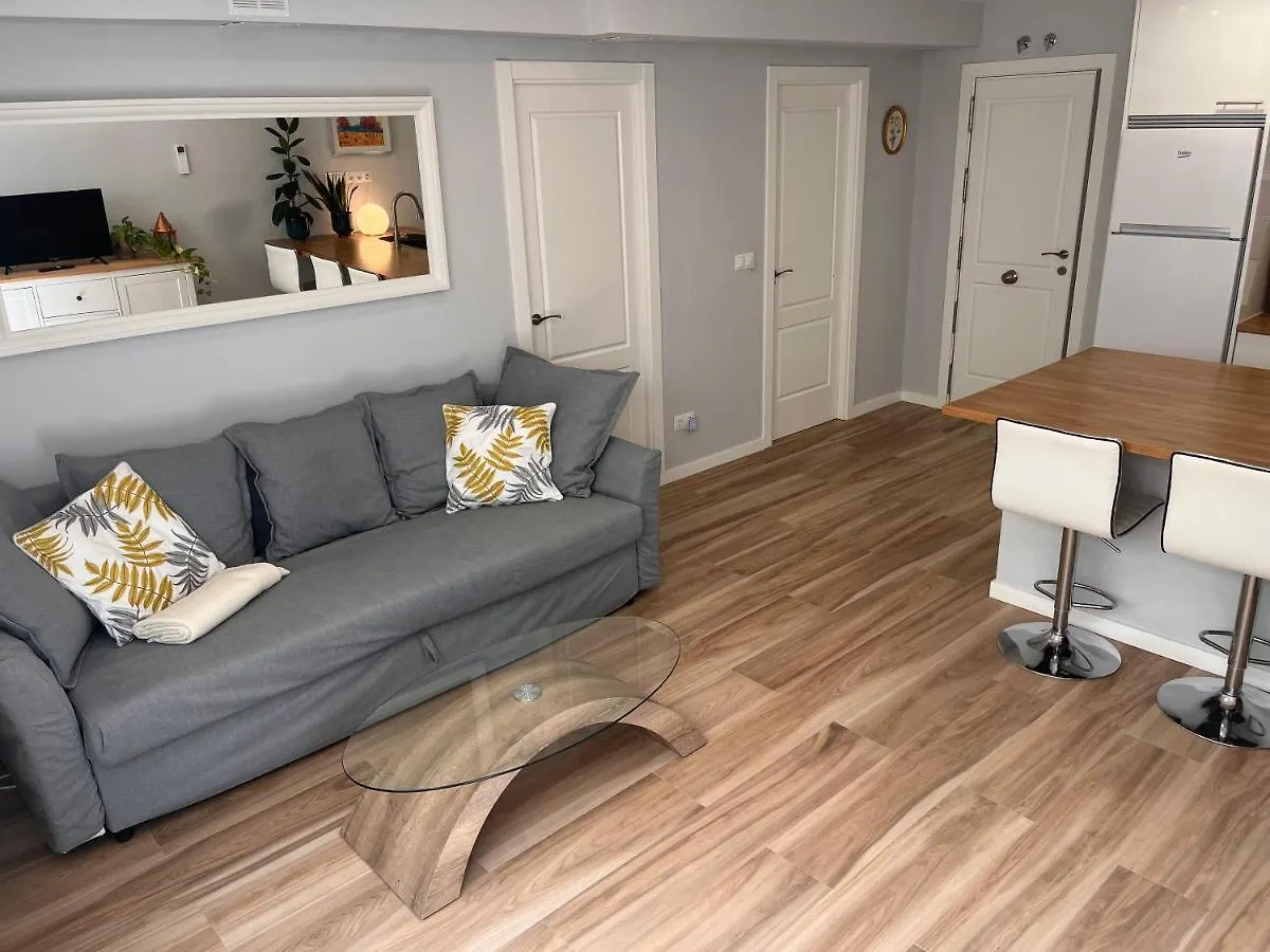 Modern Studio By The Airport-Ifema Madrid Pensión